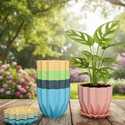 Cammy Plastic Star Flowerpots with Tray Multicolor Set of 5 Piece Garden & Outdoor