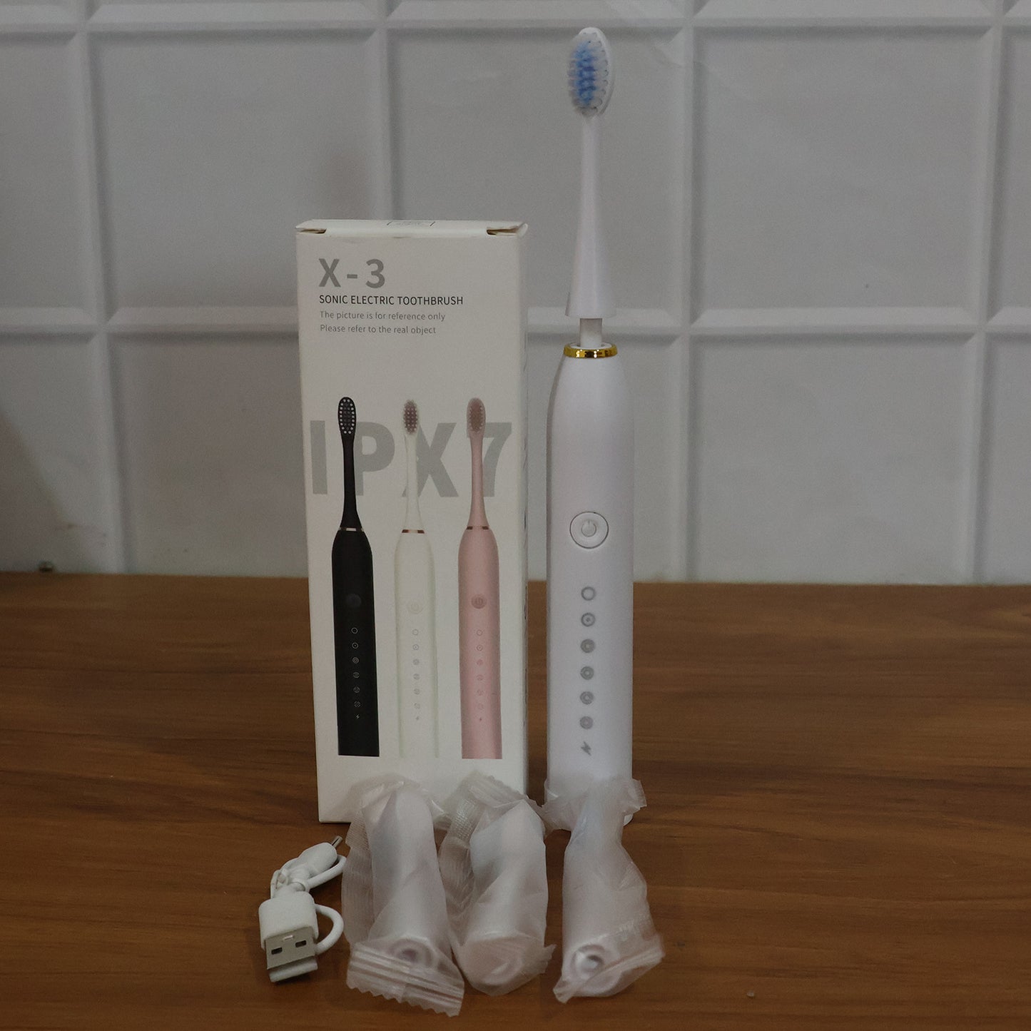 Rechargeable Electric Toothbrush White Color With 3 Extra Head (1 Pc ) Oral Care