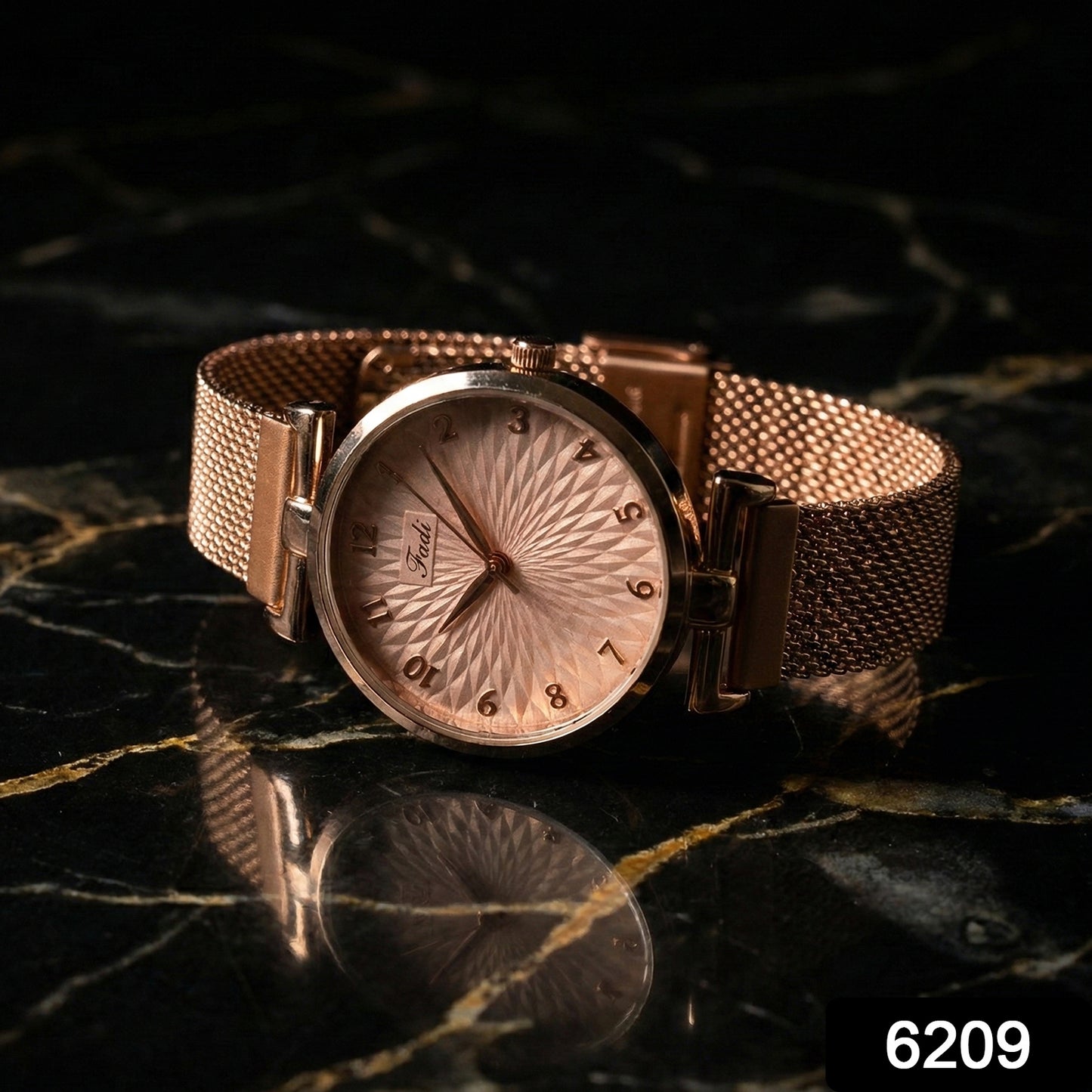 Elegant Rose Gold Finish Analog Wrist Watch (1 Pc) Watch