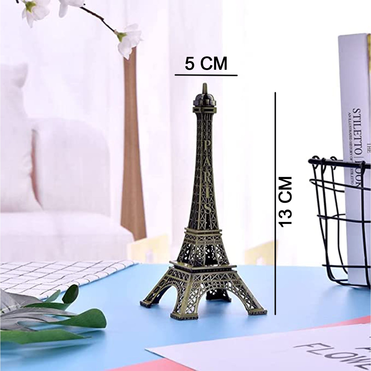Antique Finish 3d Metal Paris Eiffel Tower Metal Craft Famous Landmark Building Metal Statue Showpiece. Home Decor